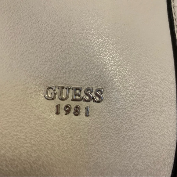 Guess Tote Bag Beige - Picture 4 of 16